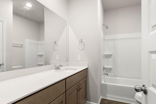 236 Barley LN, Elgin, TX 78621