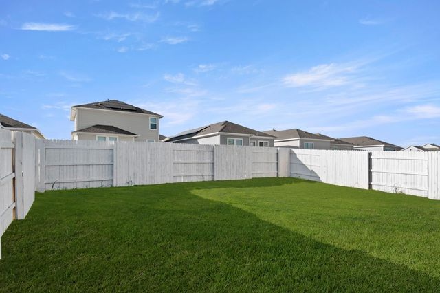 236 Barley LN, Elgin, TX 78621