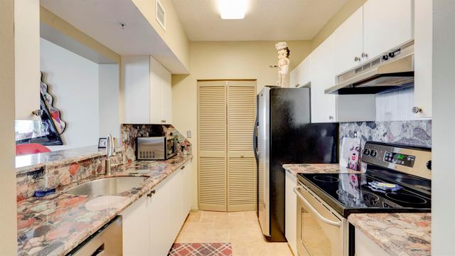 3020 NE 32ND Avenue 606, Fort Lauderdale, FL 33308