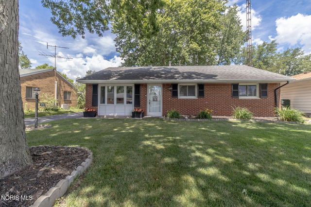410 Danesmoor Road, Holland, OH 43528