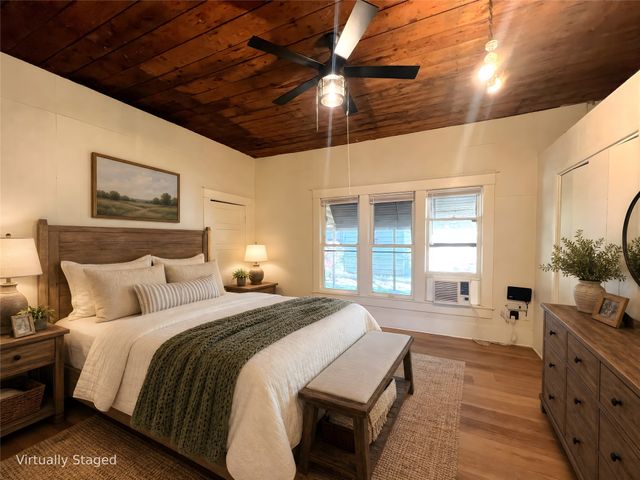 122 Robertson Street, Sulphur Springs, TX 75482