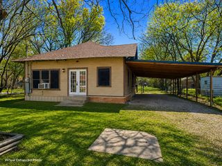 122 Robertson Street, Sulphur Springs, TX 75482