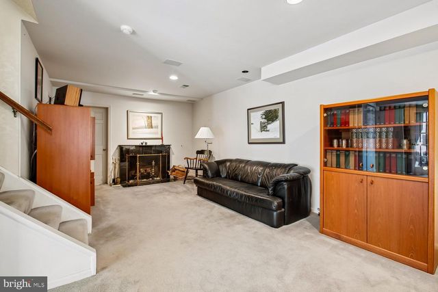 3513 BEVERLY DR, Annandale, VA 22003