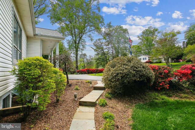 3513 BEVERLY DR, Annandale, VA 22003