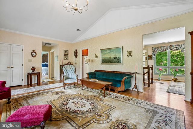 3513 BEVERLY DR, Annandale, VA 22003