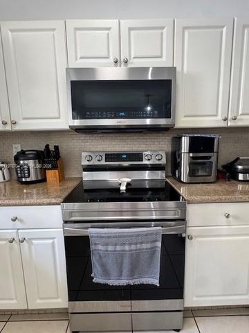 12923 SW 135th Terrace, Miami, FL 33186