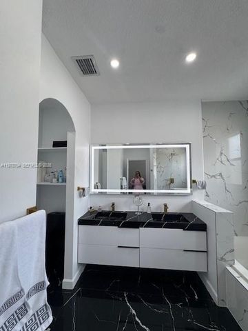 12923 SW 135th Terrace, Miami, FL 33186