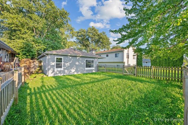 2241 Galilee Avenue, Zion, IL 60099