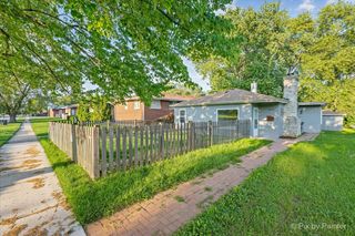 2241 Galilee Avenue, Zion, IL 60099