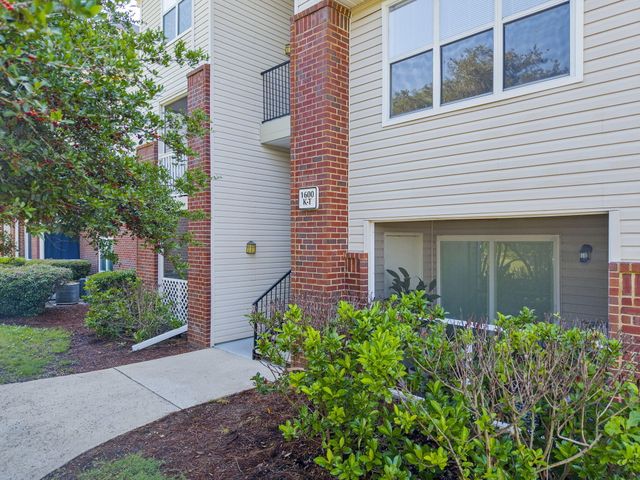 2011 N Highway 17 1600k, Mount Pleasant, SC 29466