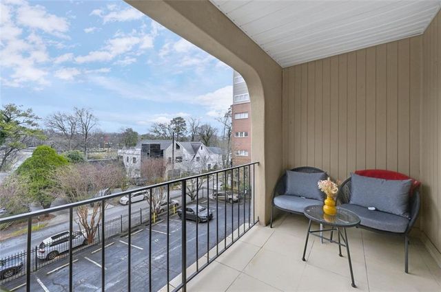 395 PHARR NE Road 305, Atlanta, GA 30305