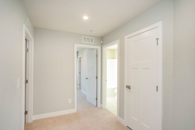 103 Great Falls Ct, Gallatin, TN 37066