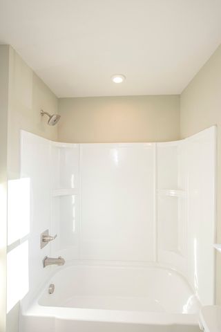 103 Great Falls Ct, Gallatin, TN 37066