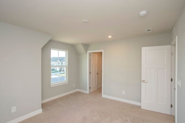 103 Great Falls Ct, Gallatin, TN 37066