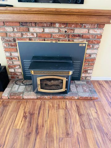 7505 Frederiksen Ln, Dublin, CA 94568