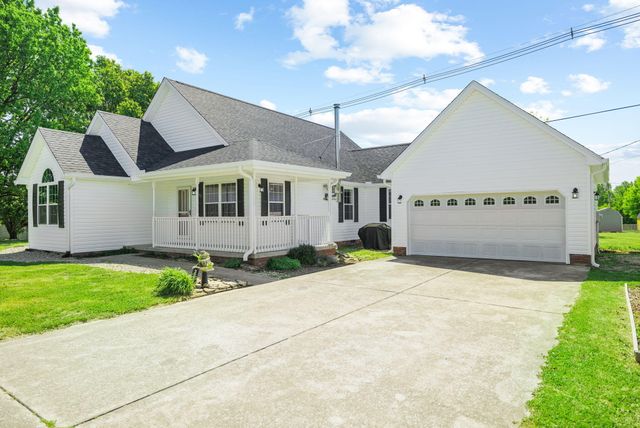 3033 Clear Springs Drive, London, KY 40744