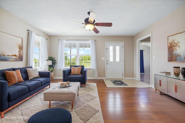 3033 Clear Springs Drive, London, KY 40744