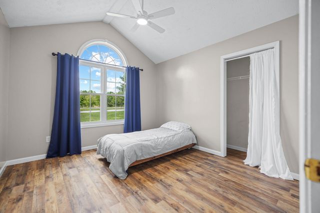 3033 Clear Springs Drive, London, KY 40744
