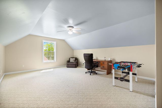 3033 Clear Springs Drive, London, KY 40744