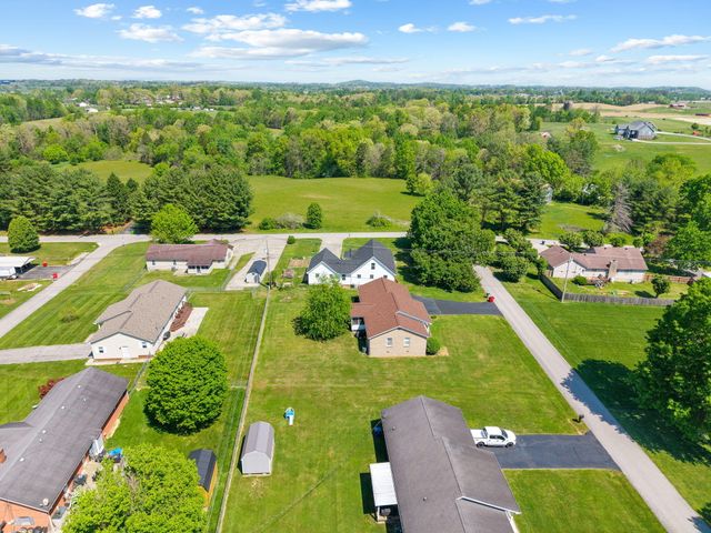 3033 Clear Springs Drive, London, KY 40744