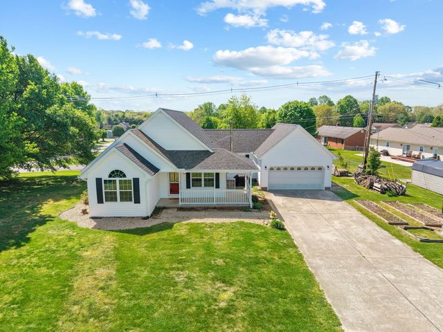 3033 Clear Springs Drive, London, KY 40744