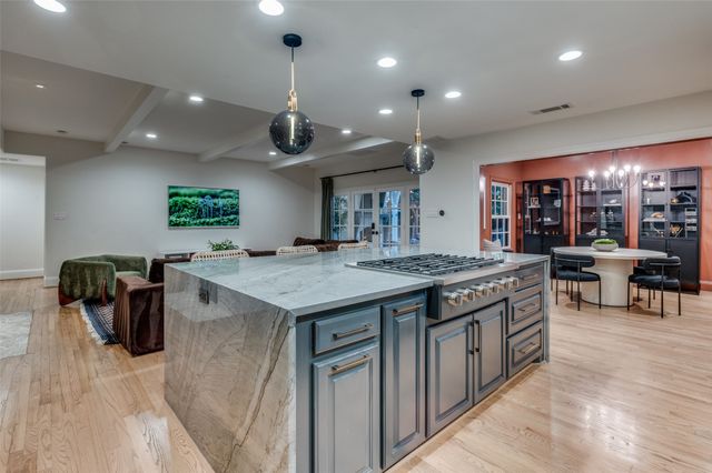 7702 Bryn Mawr Drive, Dallas, TX 75225