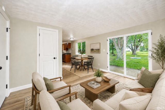 4002 E Saddle Drive, Fort Wayne, IN 46804