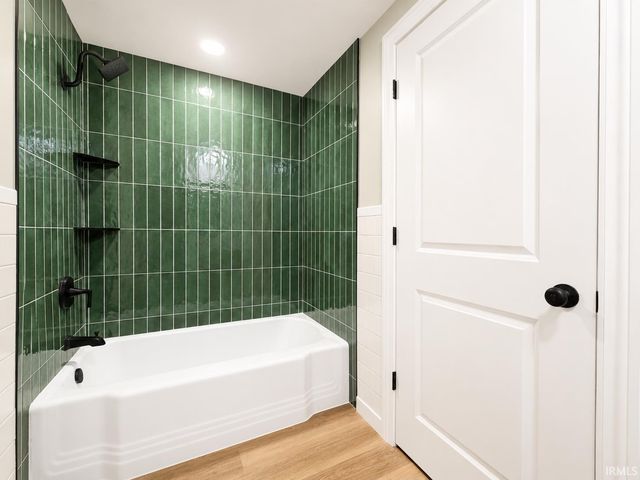 4002 E Saddle Drive, Fort Wayne, IN 46804