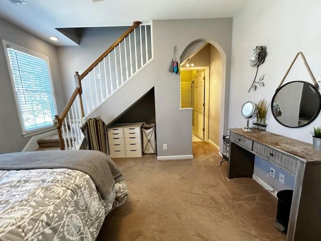 5337 Cabot Creek Drive, Buford, GA 30518