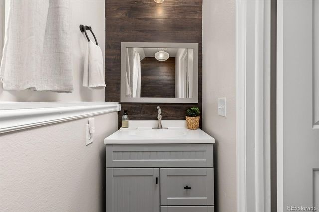 2607 W 100th Place, Denver, CO 80260