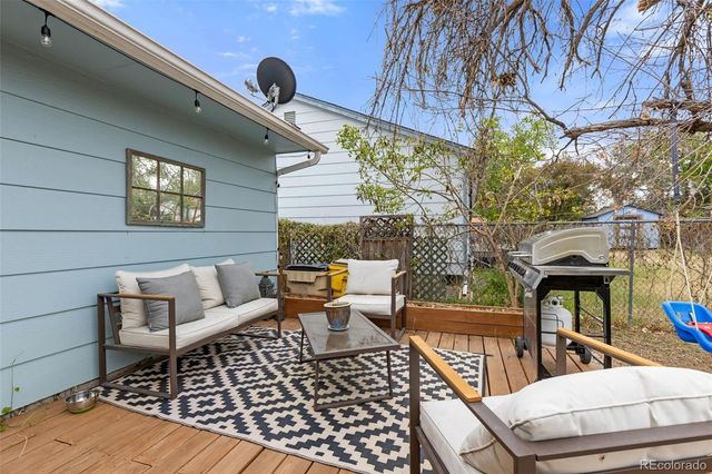 2607 W 100th Place, Denver, CO 80260