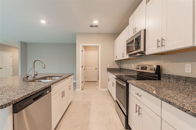 15515 PEACE RIVER PLACE, Sun City Center, FL 33573