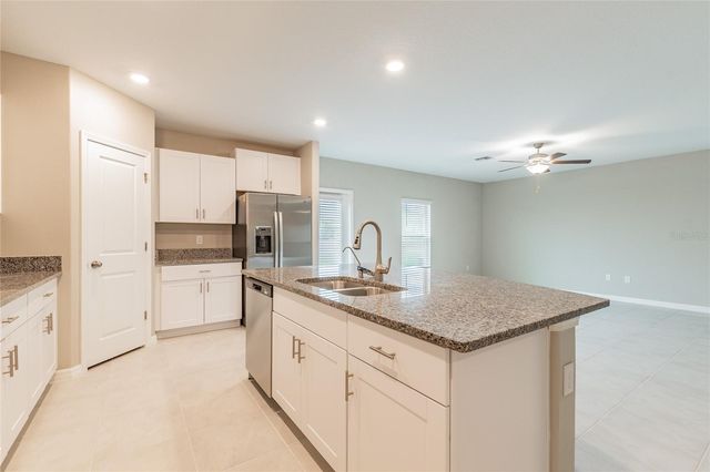 15515 PEACE RIVER PLACE, Sun City Center, FL 33573