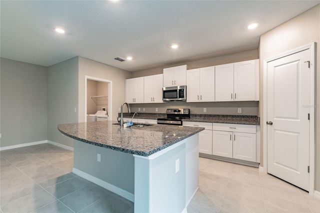 15515 PEACE RIVER PLACE, Sun City Center, FL 33573