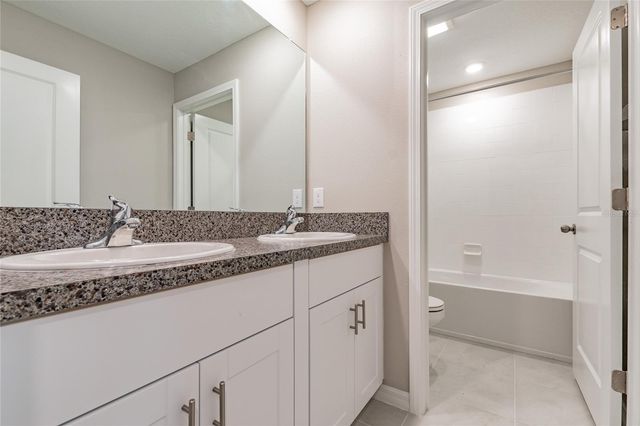 15515 PEACE RIVER PLACE, Sun City Center, FL 33573