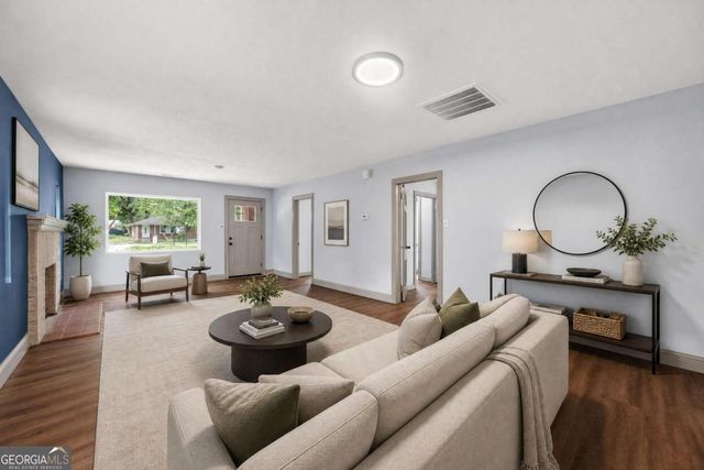 953 South Avenue, Forest Park, GA 30297