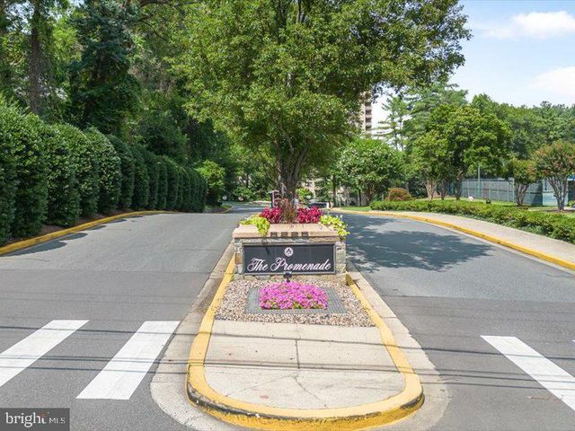 5225 POOKS HILL RD #1321N, Bethesda, MD 20814