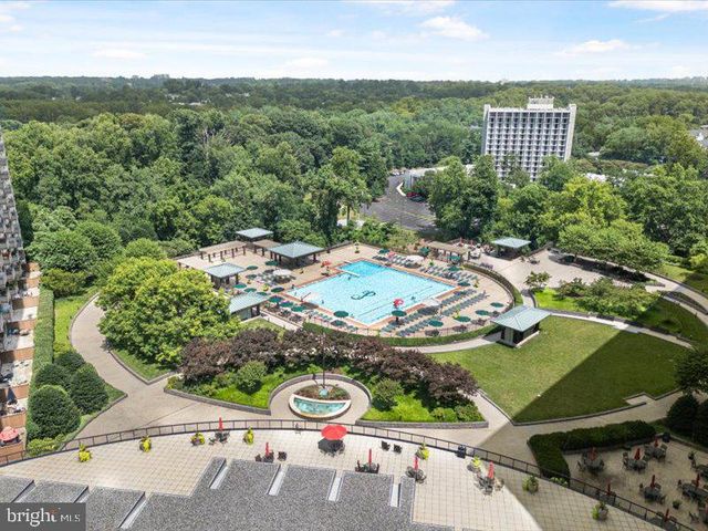 5225 POOKS HILL RD #1321N, Bethesda, MD 20814