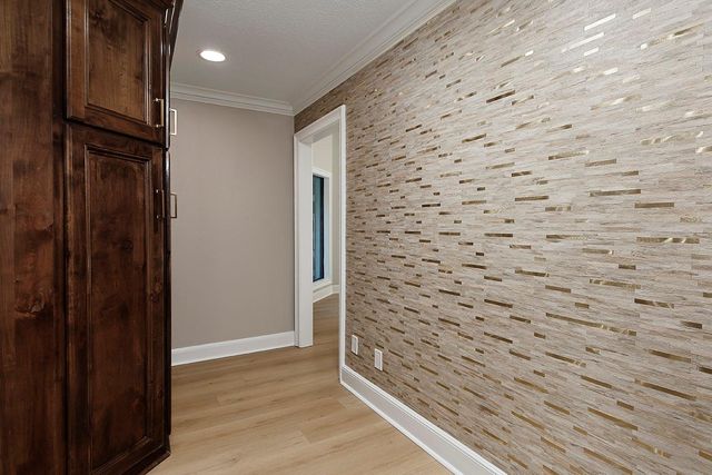 46 N Autumnwood Way, The Woodlands, TX 77380