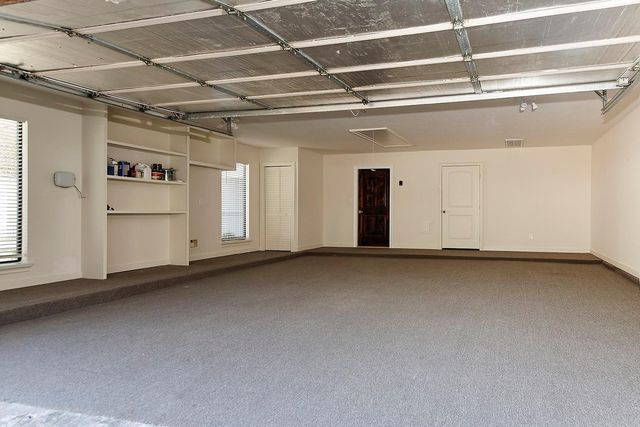 46 N Autumnwood Way, The Woodlands, TX 77380