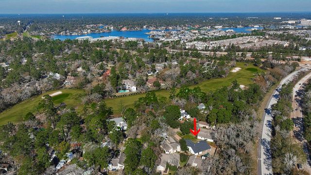 46 N Autumnwood Way, The Woodlands, TX 77380