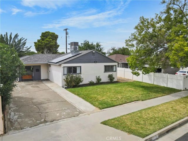 44325 3rd Street East, Lancaster, CA 93535