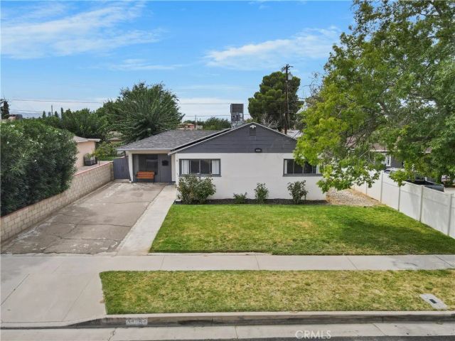 44325 3rd Street East, Lancaster, CA 93535