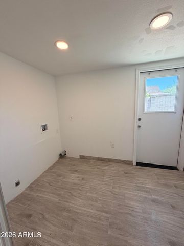 6944 W VERDE Lane, Phoenix, AZ 85033
