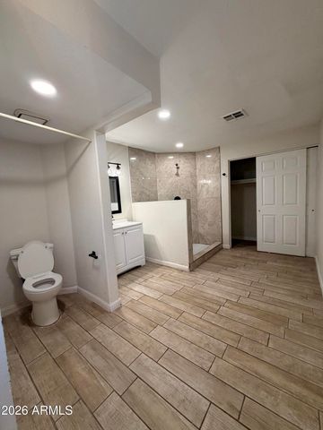6944 W VERDE Lane, Phoenix, AZ 85033