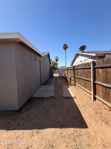 6944 W VERDE Lane, Phoenix, AZ 85033