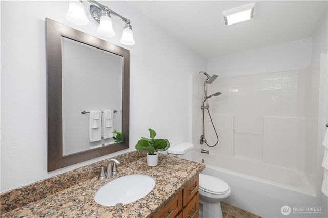 14715 318th Street E, Graham, WA 98338
