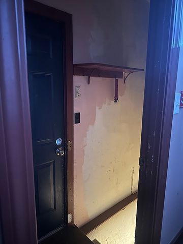 107 N Leyden St, Brockton, MA 02302