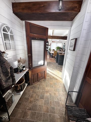 7772 Bellsville Pike, Nashville, IN 47448