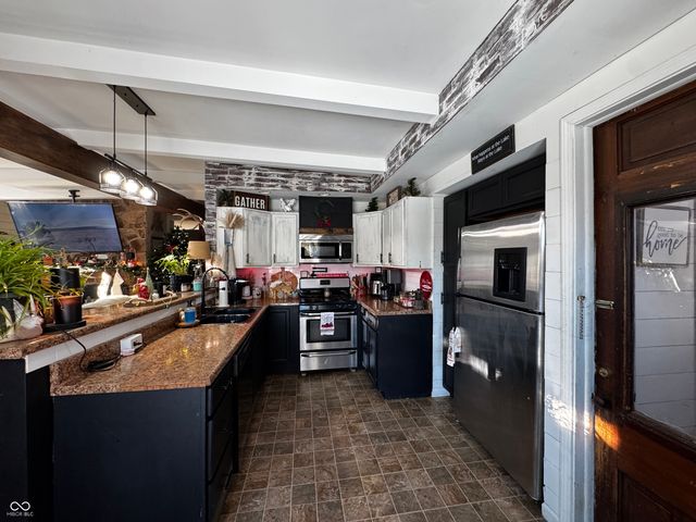 7772 Bellsville Pike, Nashville, IN 47448